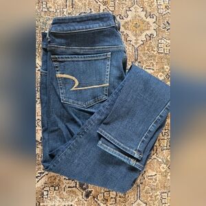 SOLD 🔥 - Womens American Eagle Jeggings
